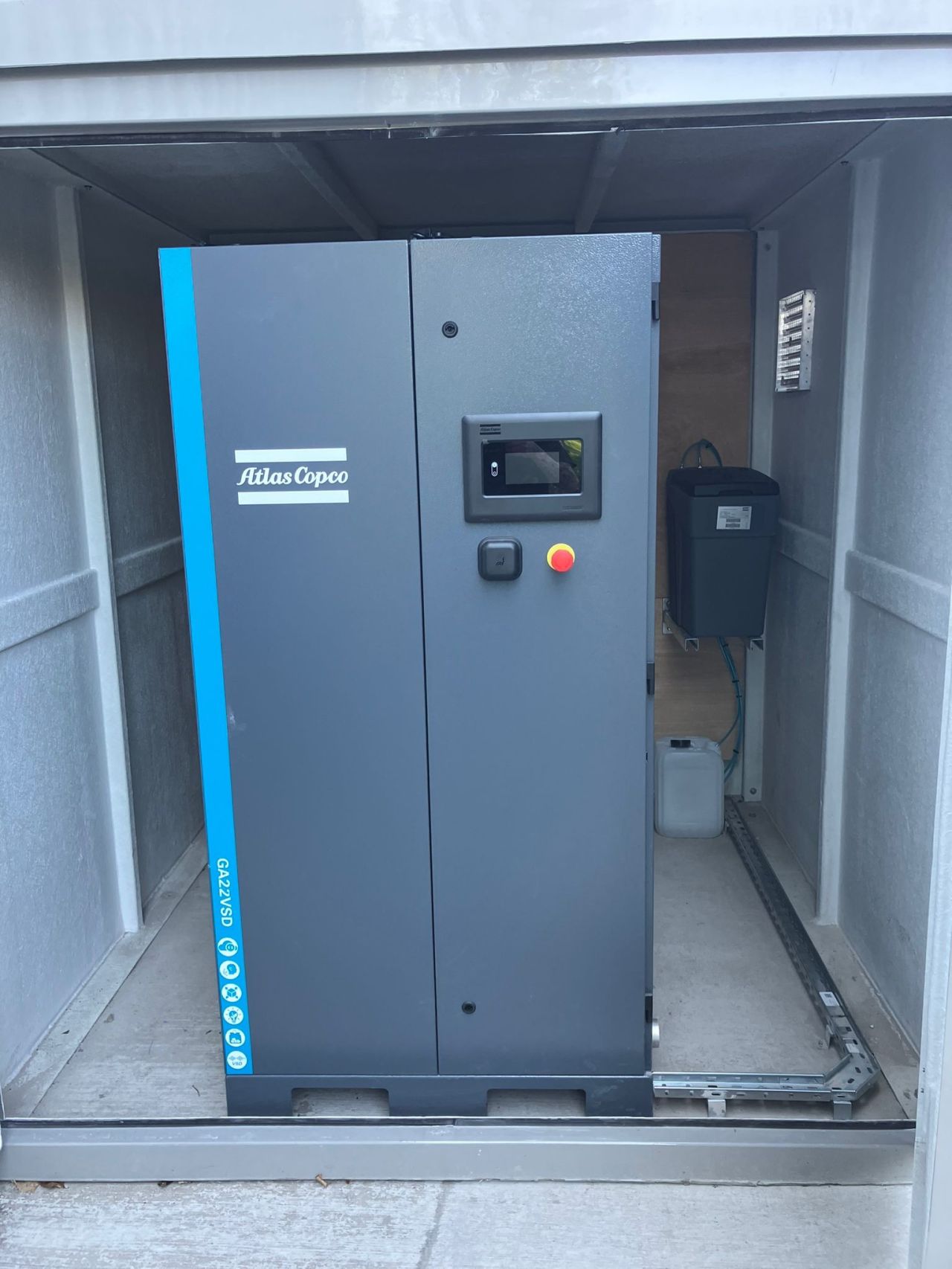 Complete Factory Fit-Out External VSD Air System and Airnet Pipework Installation