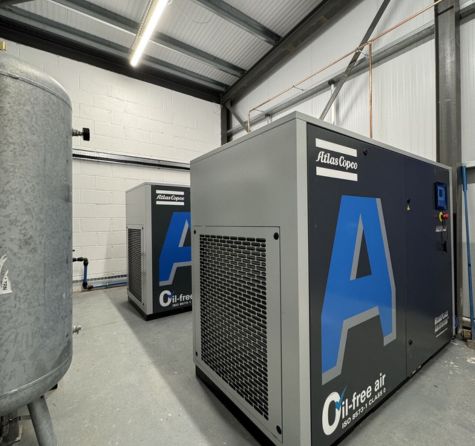 Delivering a Class 0 Oil-Free System for a Cleanroom Facility