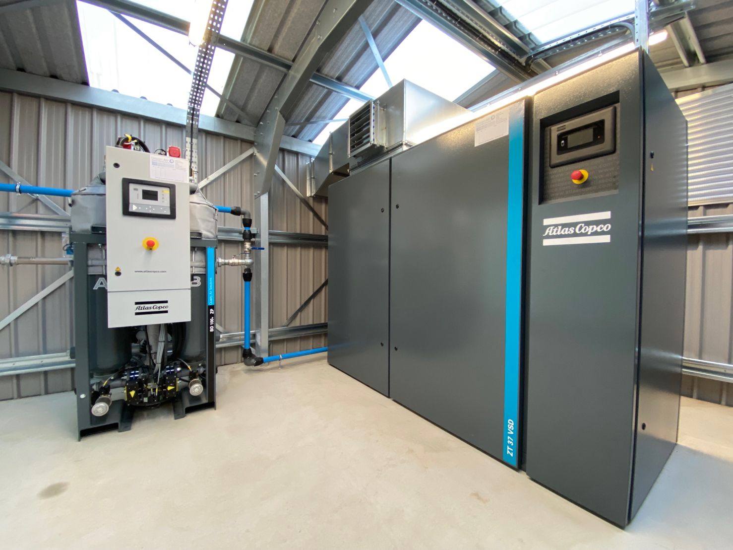Atlas Copco ZT VSD oil-free compressor and desiccant dryer installed by Design Air for a Scottish distillery
